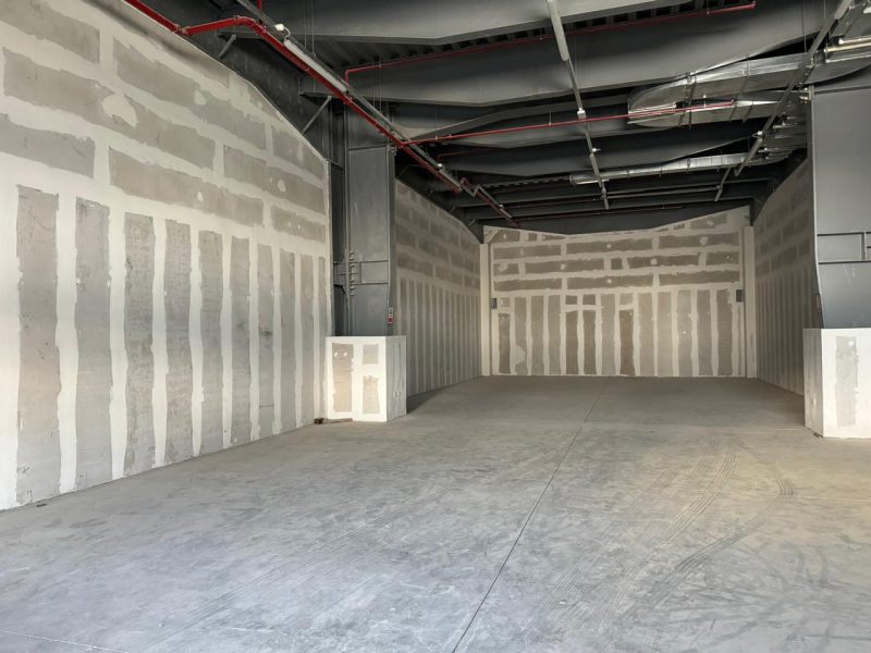 Warehouse available for rent in DIP