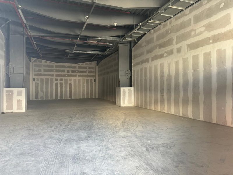 Warehouse available for rent in DIP