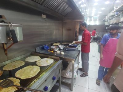 Fully Equipped Restaurant Kitchen for Sale – Prime Location