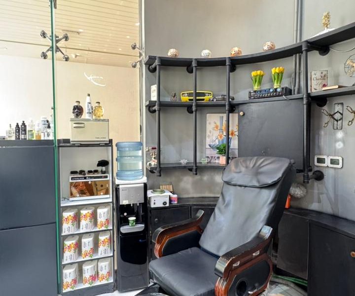 Barber Shop for Sale – Prime Location in Business Bay, Dubai